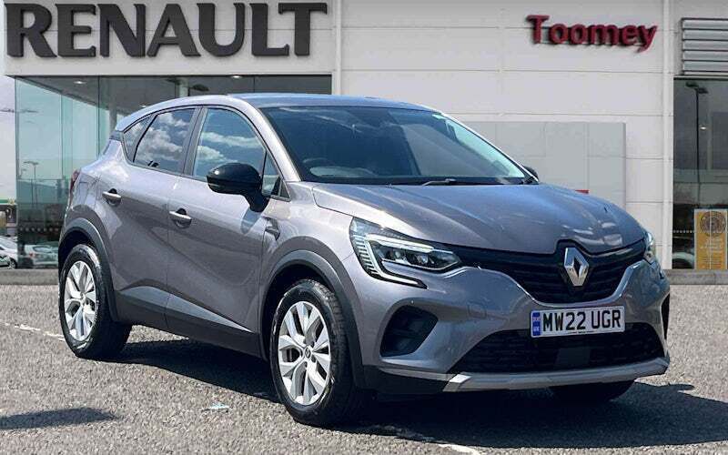 Used 2021 Renault Captur Iconic SUV | £16,195 (Fair price) - Image 1/4
