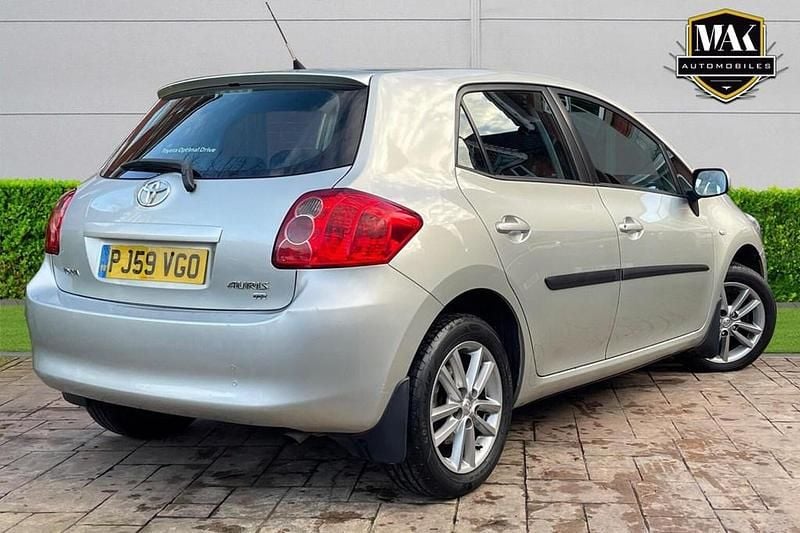 Used Toyota Auris 2009 Silver Hatchback