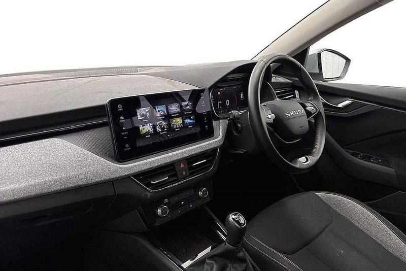 Used Skoda Scala SE 94 HP (69 kW) 2025 Brilliant silver metallic Hatchback