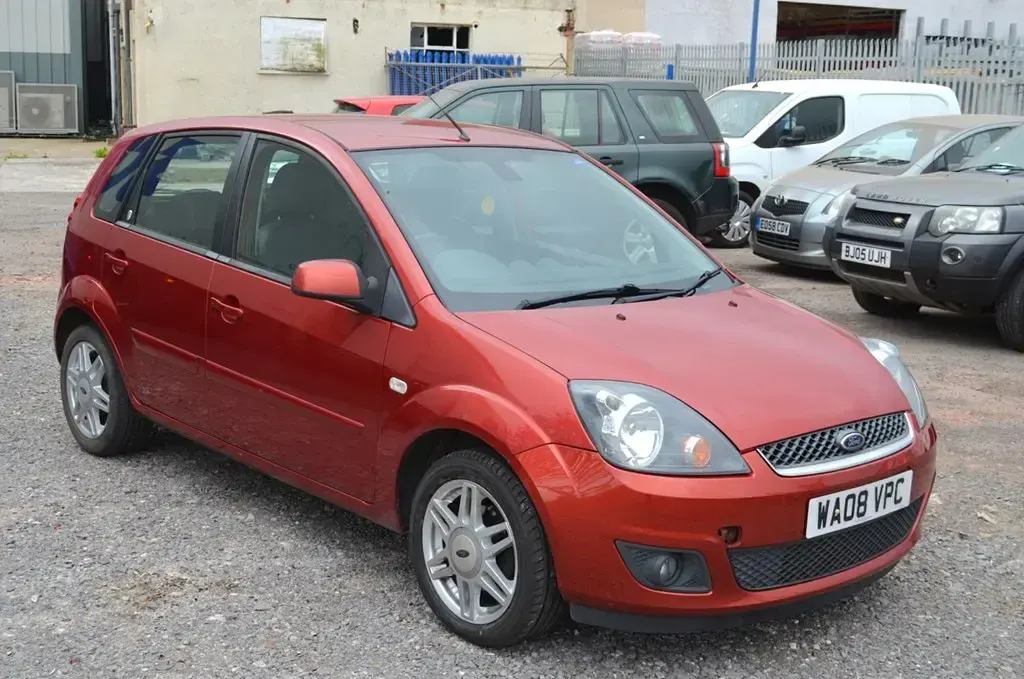 Usado Ford Fiesta Ghia 2009 Vermelho Citadino