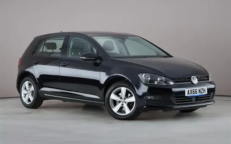 Used VW Golf VII Edition 125 HP (91 kW) 2016 Hatchback