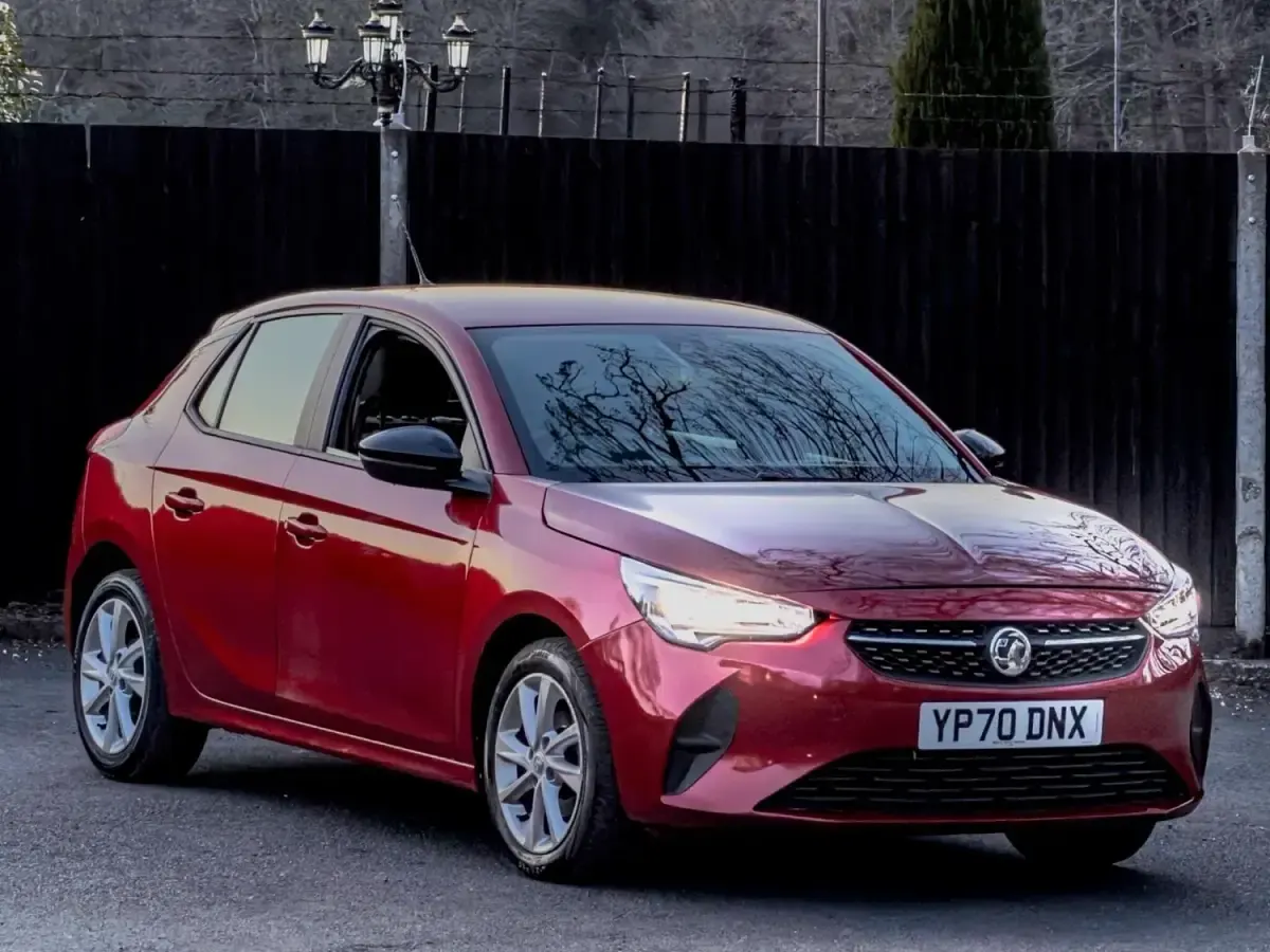 Begagnad Vauxhall Corsa 2020 Röd Halvkombi