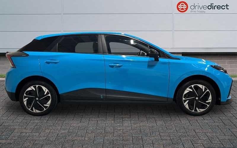 Used MG MG4 EV SE 125 kW (170 HP) 2023 Blue Hatchback