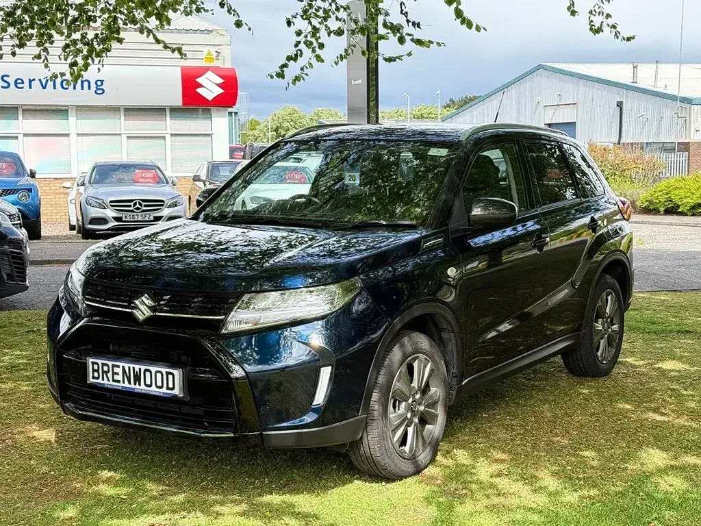 Used Suzuki Vitara 115 HP (84 kW) 2025 Blue SUV