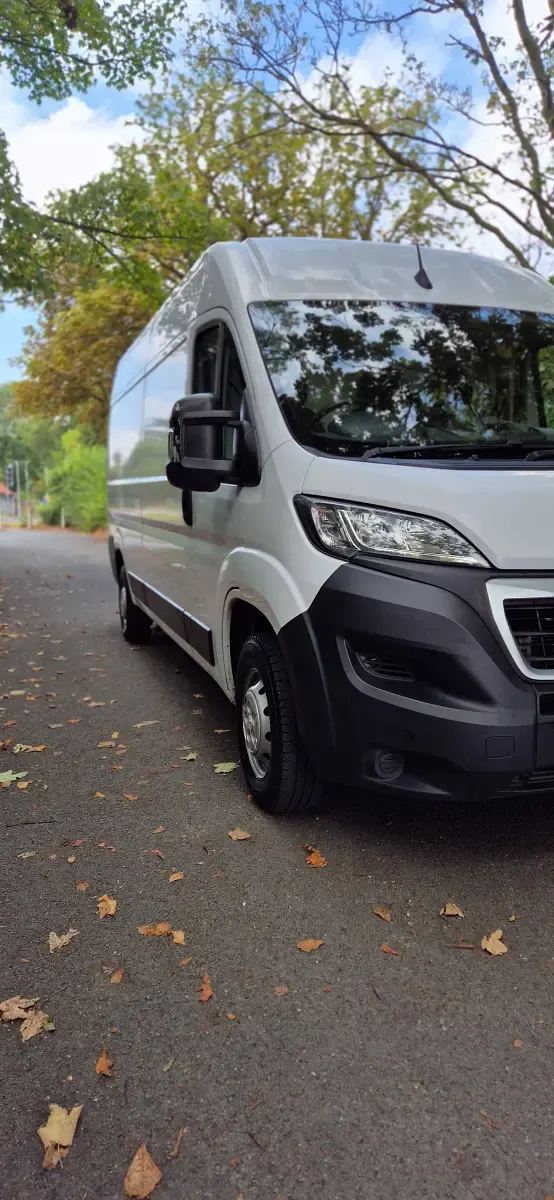 Used Peugeot Boxer 140 HP (102 kW) 2022 White Van