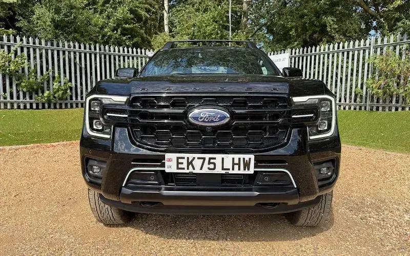Used Ford Ranger 281 HP (206 kW) 2025 Black Pickup