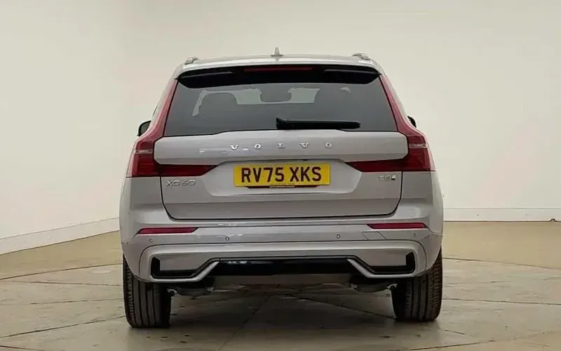 Used Volvo XC60 Ultra 455 HP (334 kW) 2025 Silver SUV