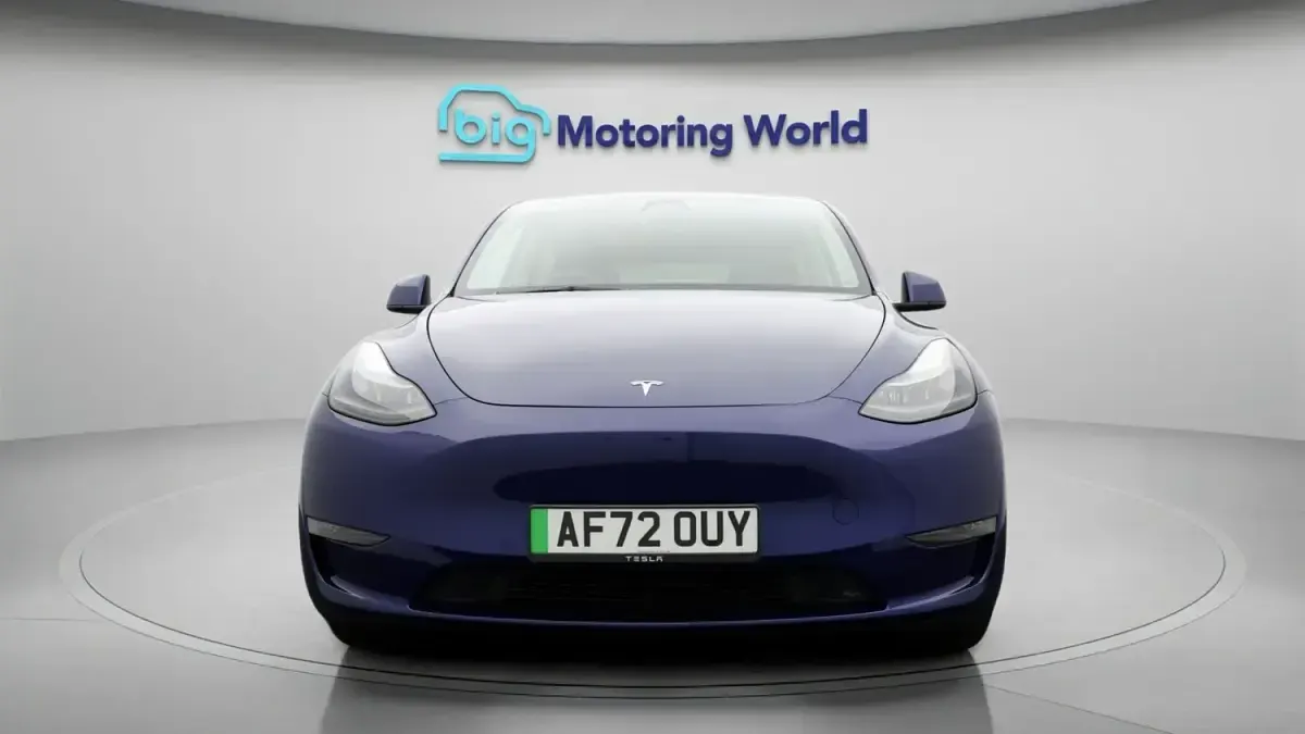 Używany Tesla Model Y Long Range AWD 378 kW (514 KM) 2022 Niebieski SUV