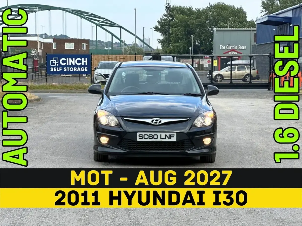 Used Hyundai i30 Comfort 113 HP (83 kW) 2011 Black Hatchback