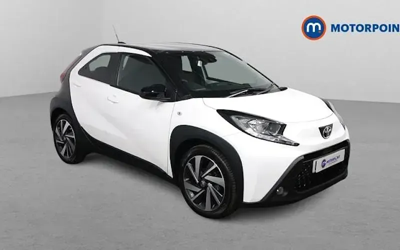 Used Toyota Aygo X 72 HP (52 kW) 2024 SUV