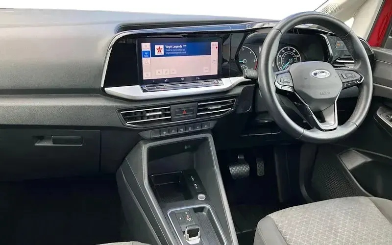 Used Ford Tourneo Titanium 122 HP (89 kW) 2026 Estate