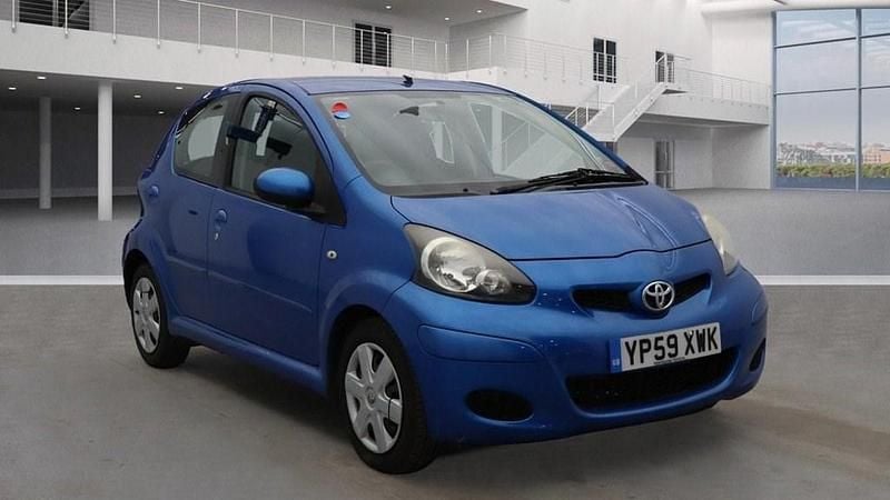 Blue Used 2010 Toyota Aygo Hatchback | £5,995 (A bit pricey) - Image 1/4