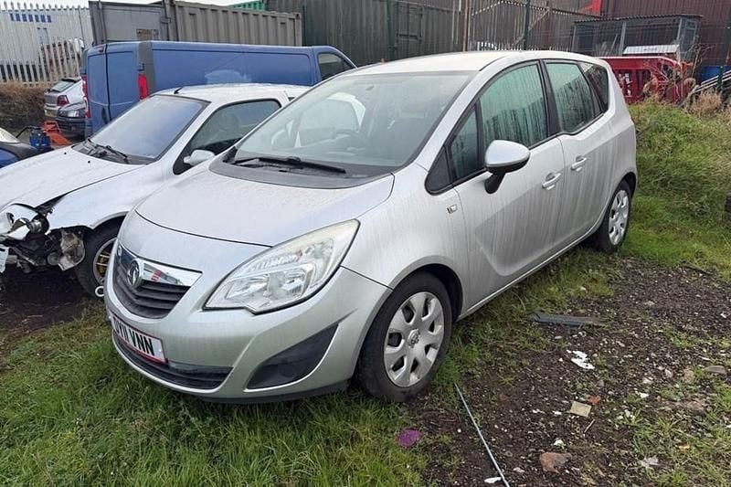 Silver Used 2011 Vauxhall Meriva MPV | £501 (Super price) - Image 1/1