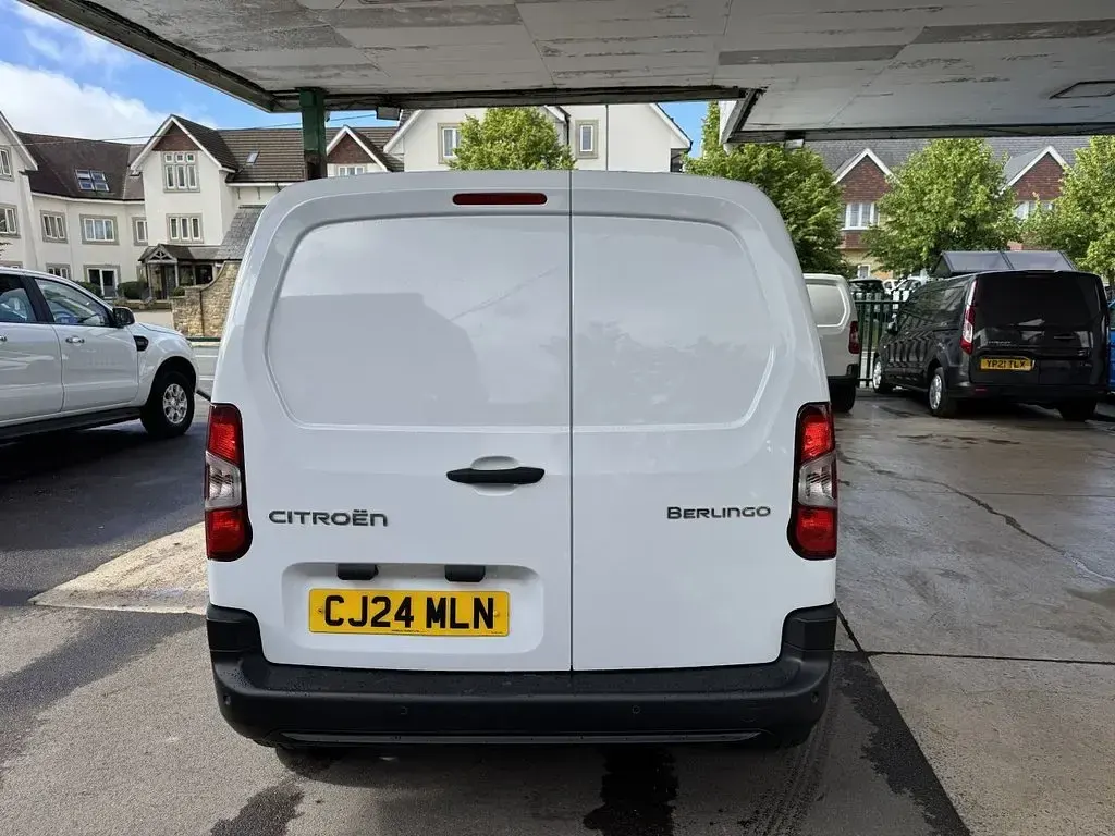 Used Citroën Berlingo 2024 White MPV