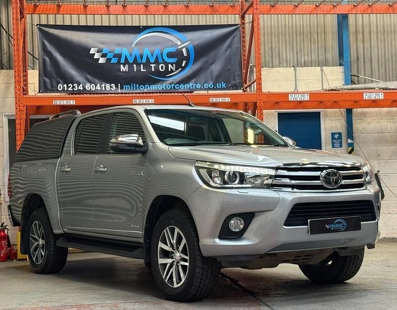 Used Toyota HiLux 2018 Silver Pickup