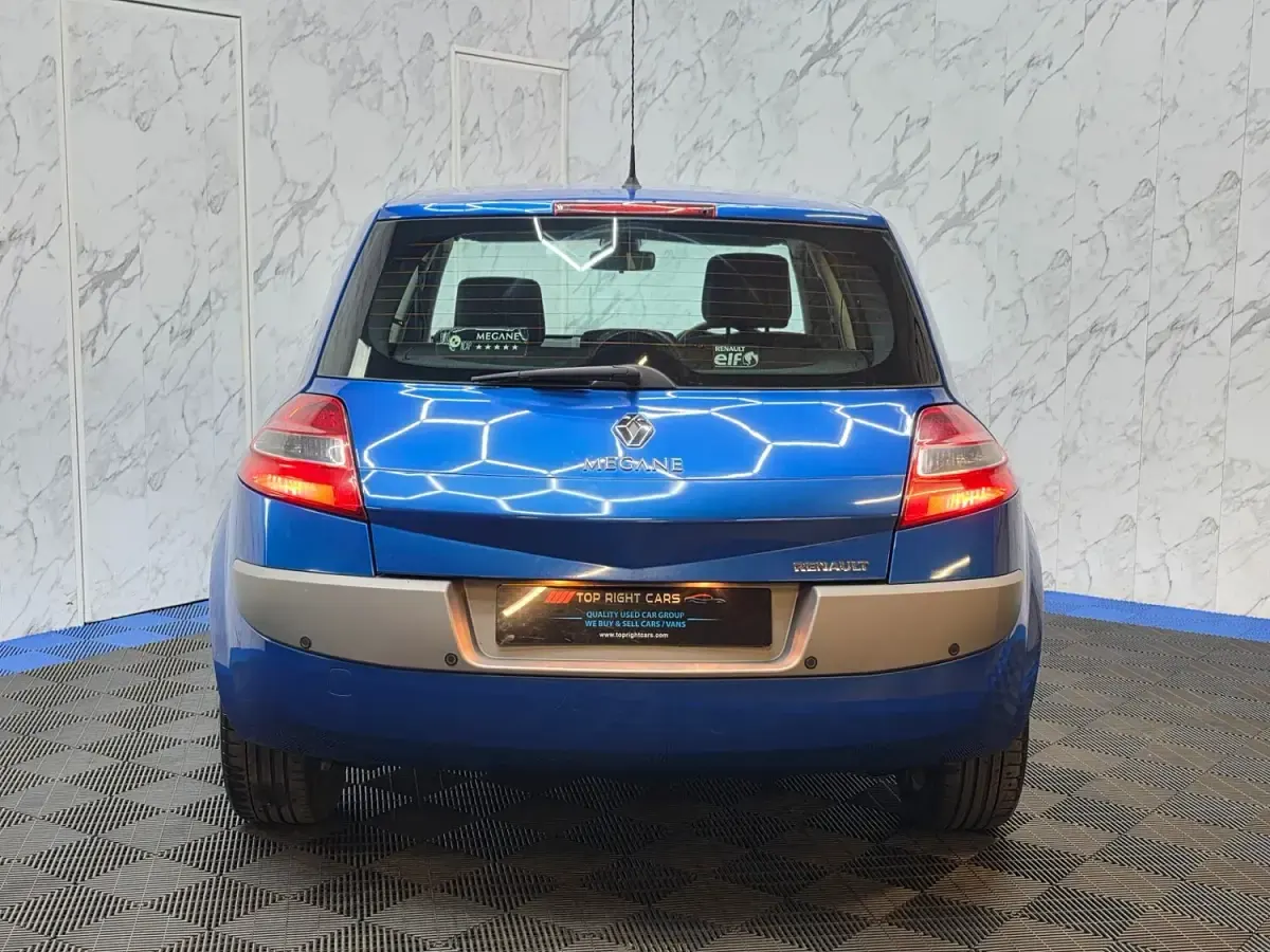 Used Renault Mégane Dynamique 106 HP (77 kW) 2007 Blue Hatchback