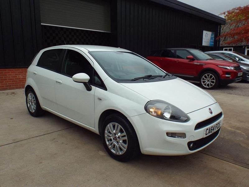 White Used 2014 Fiat Punto Easy Hatchback | £3,995 (Fair price) - Image 1/4