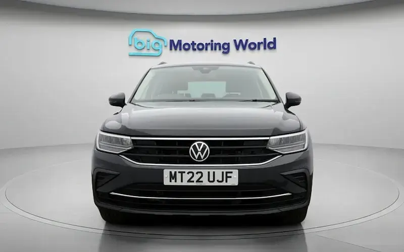 Usado VW Tiguan S 150 HP (110 kW) 2022 Cinzento SUV