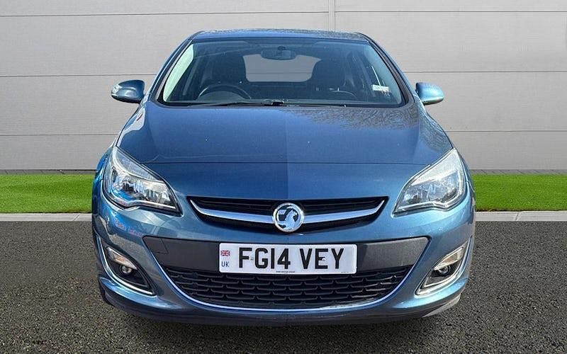 Second-hand Vauxhall Astra SRi 101 CP (74 kW) 2014 Albastru Hatchback