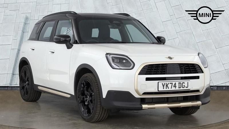 White Used 2025 Mini Countryman SUV | £30,990 (Good price) - Image 1/4