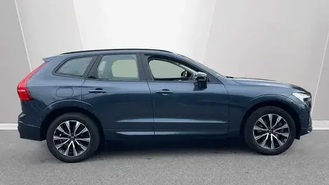 Usado Volvo XC60 Plus 250 HP (183 kW) 2025 SUV