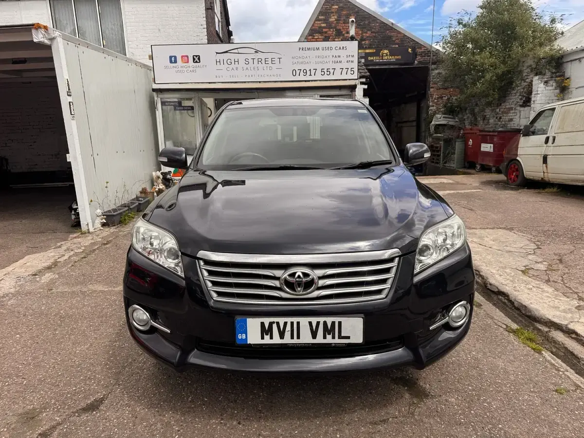 Used Toyota RAV4 150 HP (110 kW) 2011 Grey SUV