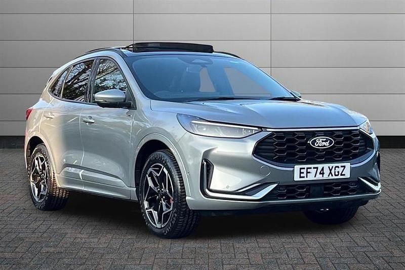 Used Ford Kuga ST-Line X 183 HP (134 kW) 2024 Solar silver SUV