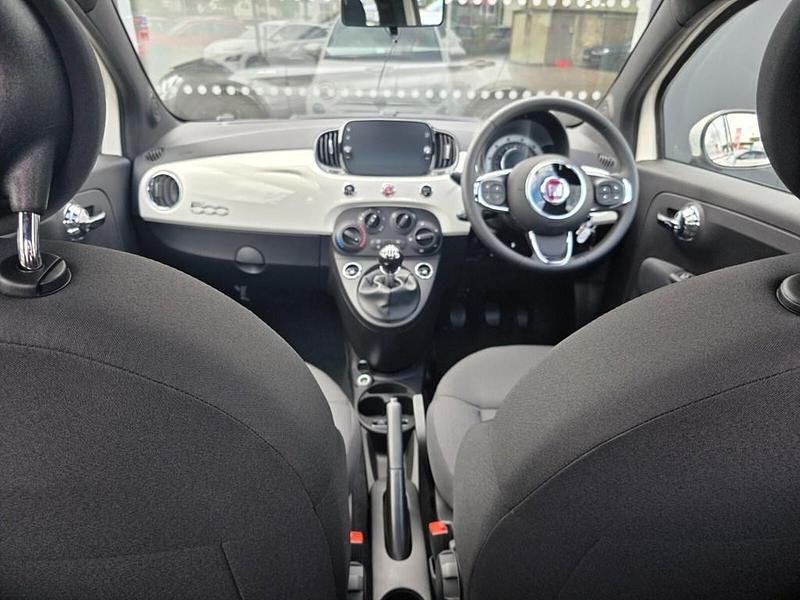 Used Fiat 500 70 HP (51 kW) 2024 Red Hatchback