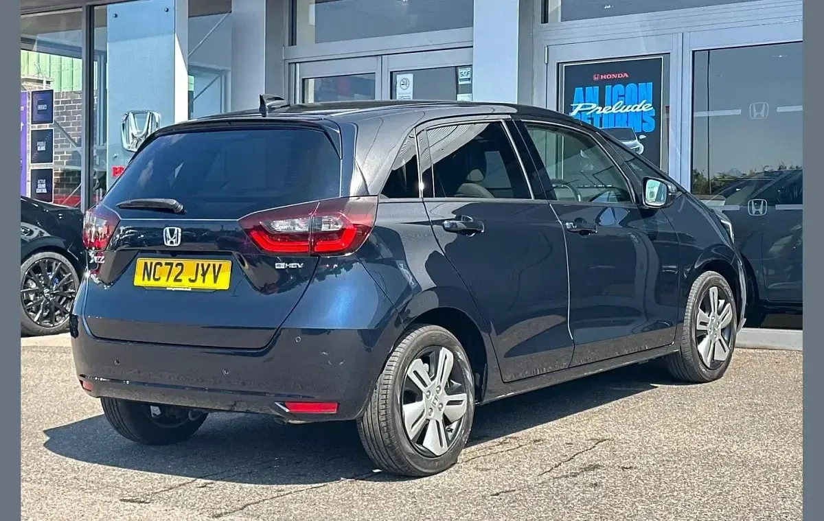 Used Honda Jazz Hybrid 107 HP (78 kW) 2023 Blue Hatchback