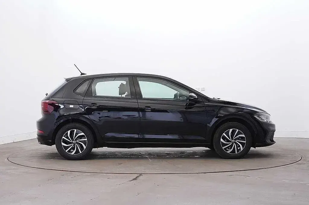 Used VW Polo Life 95 HP (69 kW) 2023 Hatchback