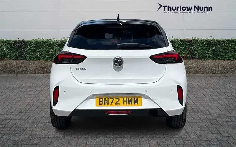 Used Vauxhall Corsa 75 HP (55 kW) 2023 White Hatchback