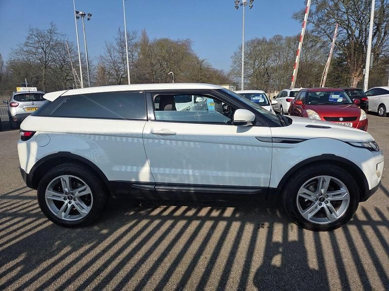 Used Land Rover Range Rover evoque Pure 187 HP (137 kW) 2013 White SUV