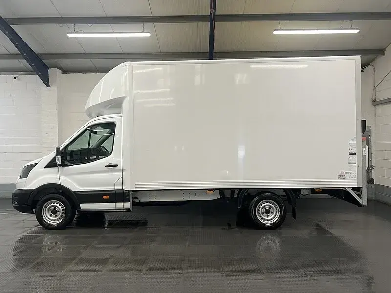 Used Ford Transit 130 HP (95 kW) 2023 White Van