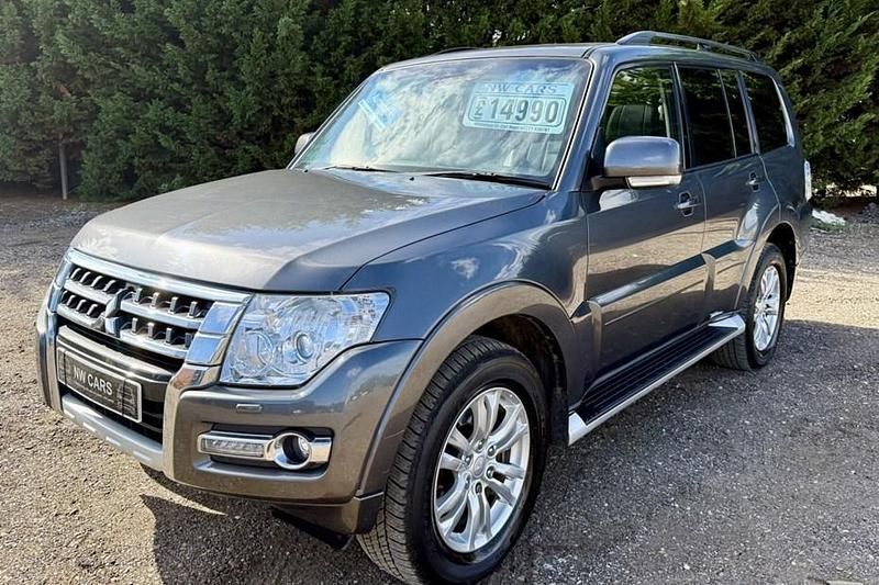 Grey Used 2017 Mitsubishi Shogun SUV | £14,990 (Fair price) - Image 1/1