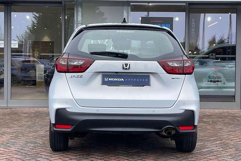 Used Honda Jazz Elegance 122 HP (89 kW) 2024 Sunlight white Hatchback
