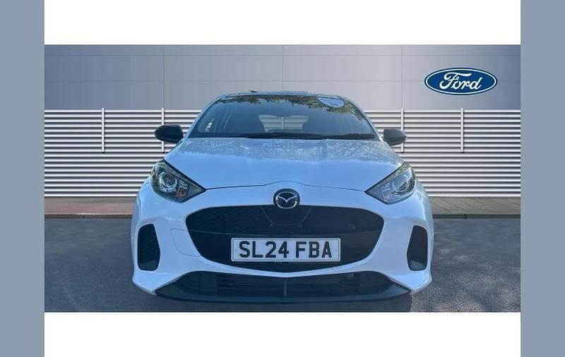 Używany Mazda 2 Center-Line 113 KM (83 kW) 2024 Biały Hatchback