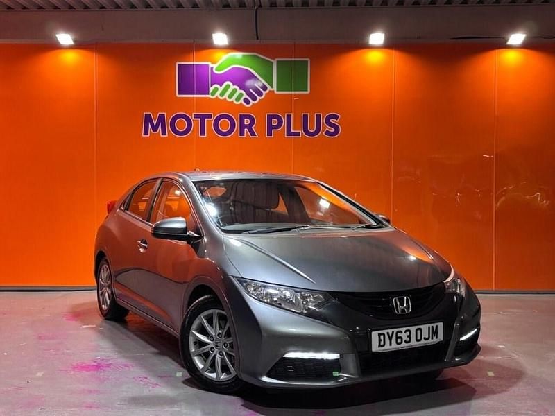 Grey Used 2013 Honda Civic SE Hatchback | £5,499 (A bit pricey) - Image 1/3