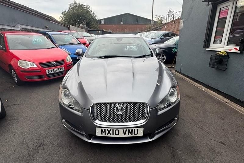 Grey Used 2010 Jaguar XF Luxury Sedan | £2,895 (Good price) - Image 1/1