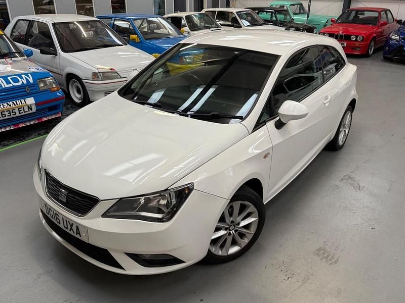 White Used 2016 Seat Ibiza Sport Coupe | £4,500 (Fair price) - Image 1/4