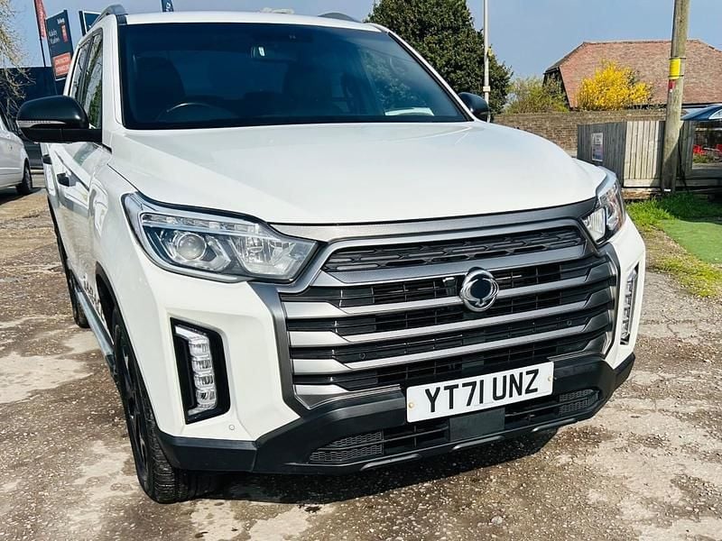 Used Ssangyong (KGM) Musso 187 HP (137 kW) 2022 White Pickup