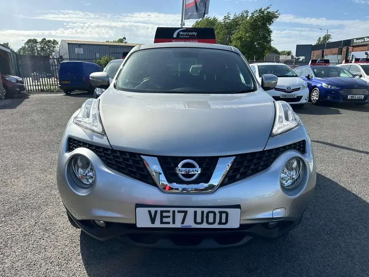 Used Nissan Juke N-Connecta 110 HP (80 kW) 2017 Silver SUV