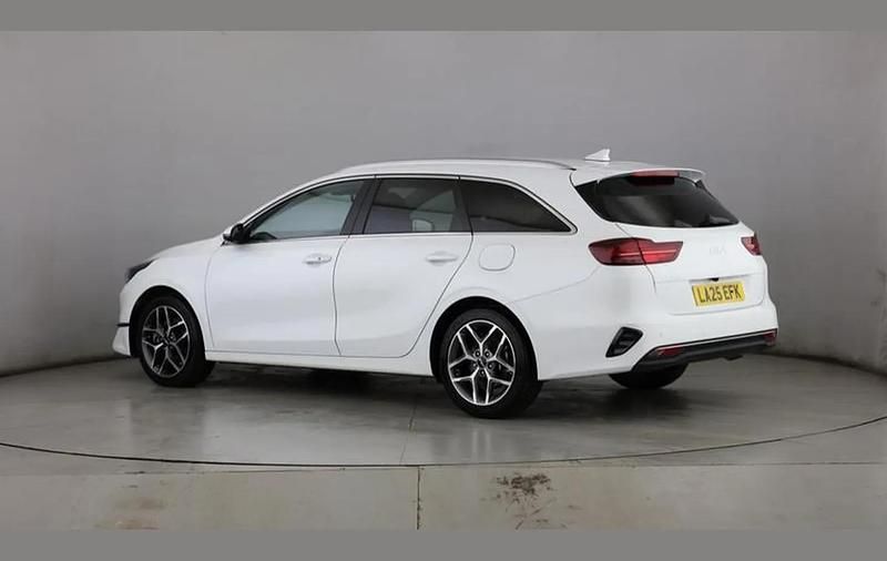 Used Kia Ceed Sportswagon 138 HP (101 kW) 2025 White Estate