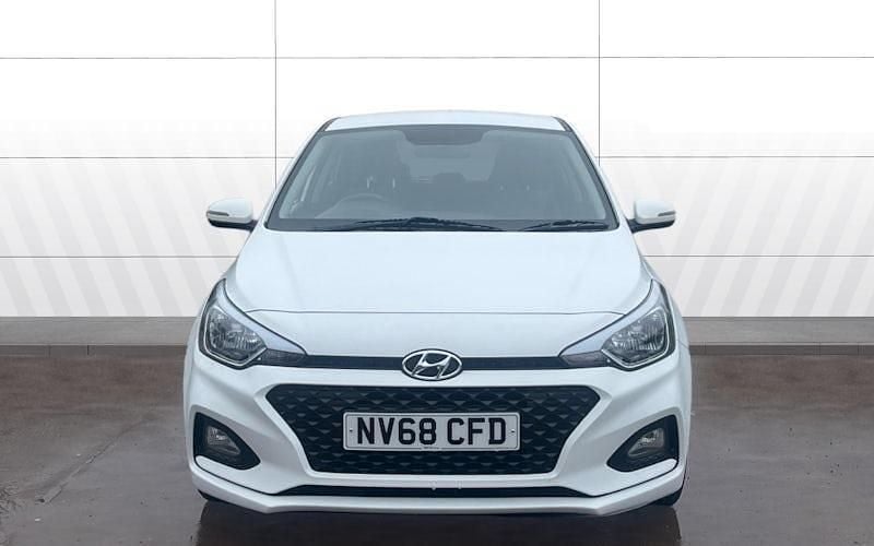 Used Hyundai i20 75 HP (55 kW) 2020 Hatchback
