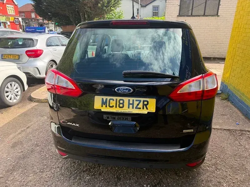 Used Ford C-MAX Zetec 2018 Black MPV