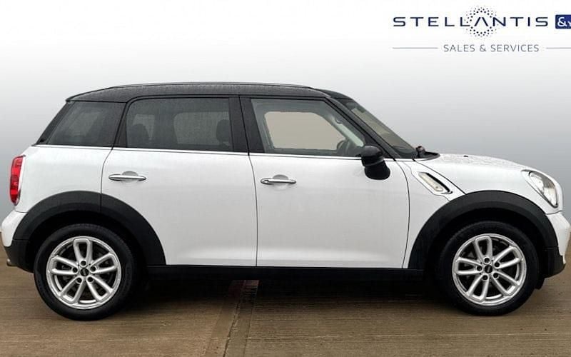 Used Mini Cooper 122 HP (89 kW) 2016 Hatchback