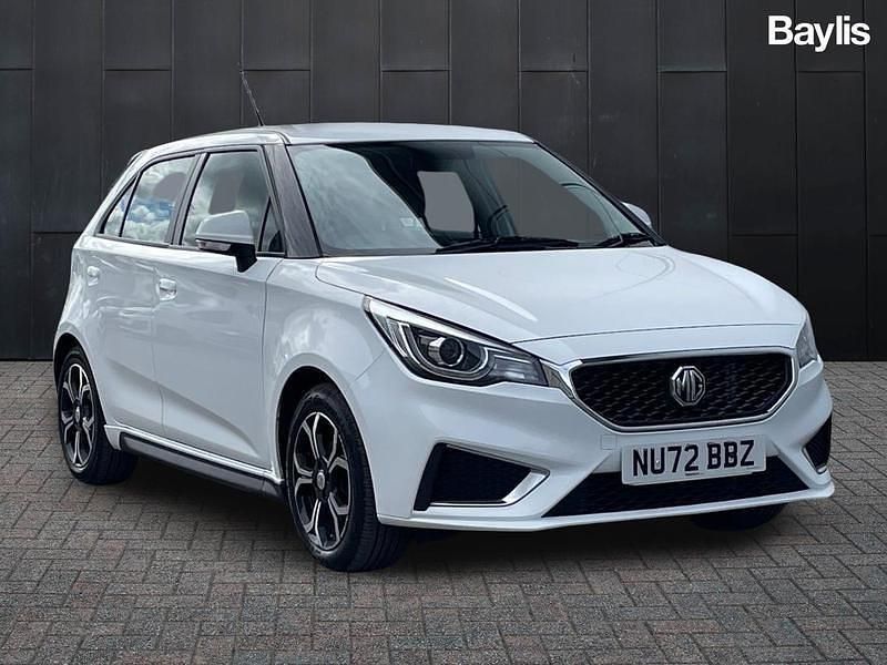 Used MG MG3 Exclusive 106 HP (77 kW) 2023 White Hatchback