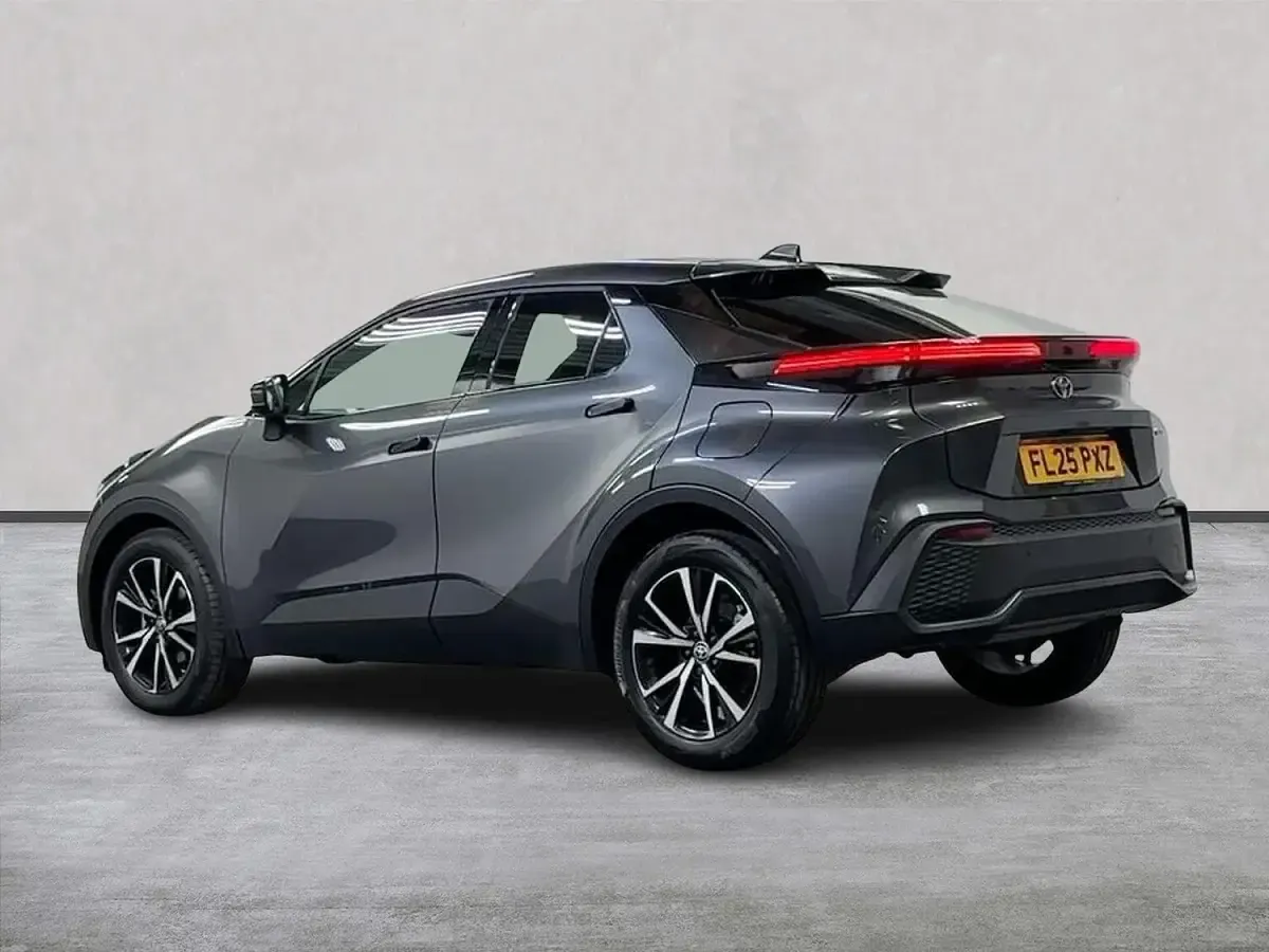 Used Toyota C-HR Design 140 HP (102 kW) 2025 Grey SUV