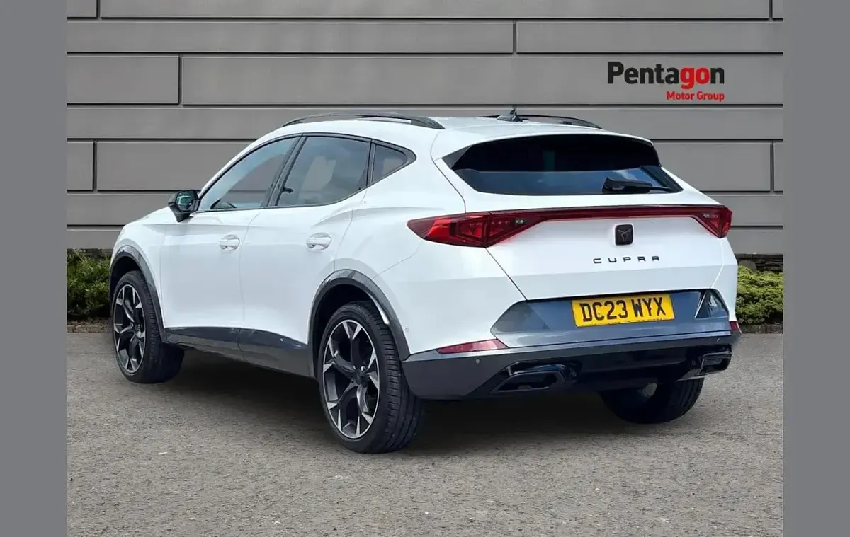 Used Cupra Formentor 150 HP (110 kW) 2023 White SUV