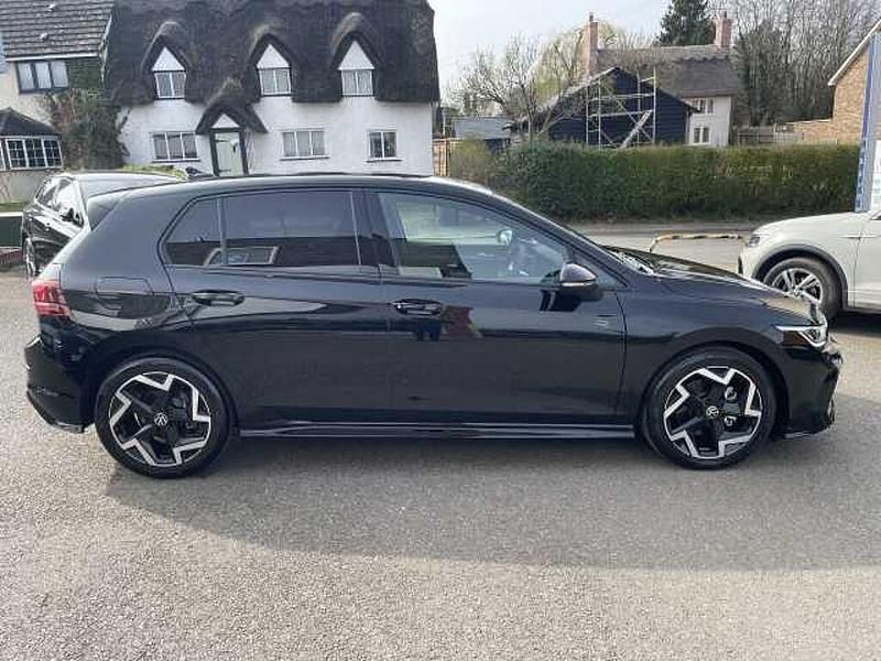 New VW Golf VIII 150 HP (110 kW) 2025