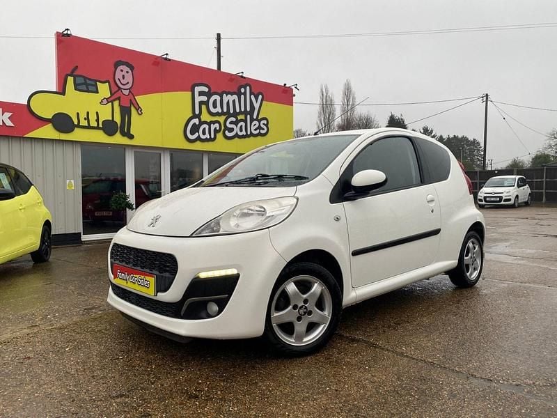 Used Peugeot 107 Allure 2014 White Hatchback